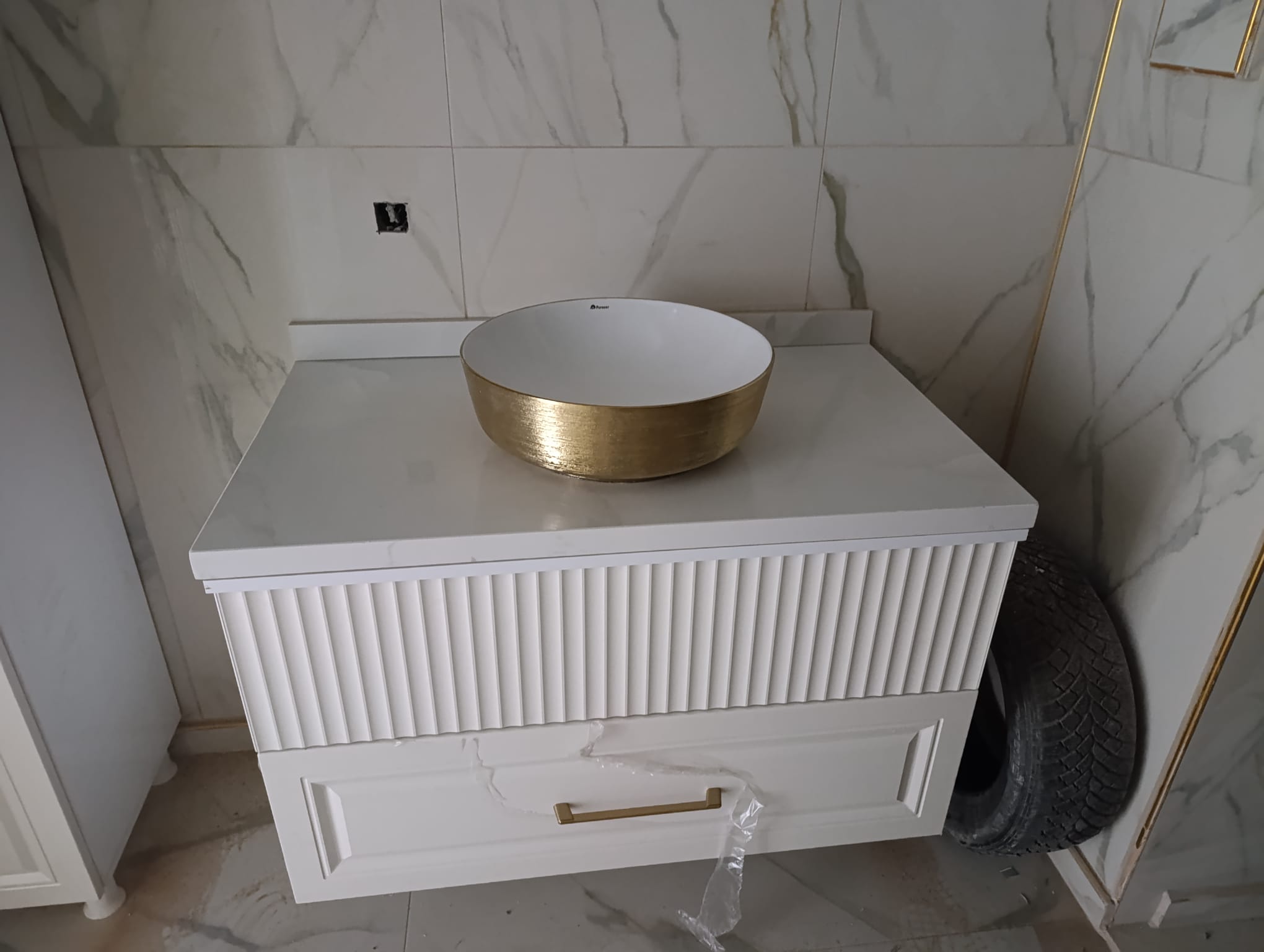 Porselen Lavabo Mermeri Stten Montajl